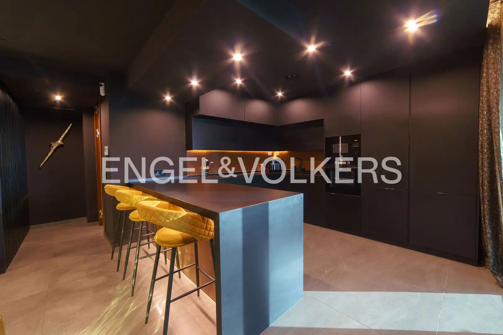 Cocina de Casa o chalet en venta en Sanlúcar de Barrameda con Aire acondicionado, Calefacción y Jardín privado
