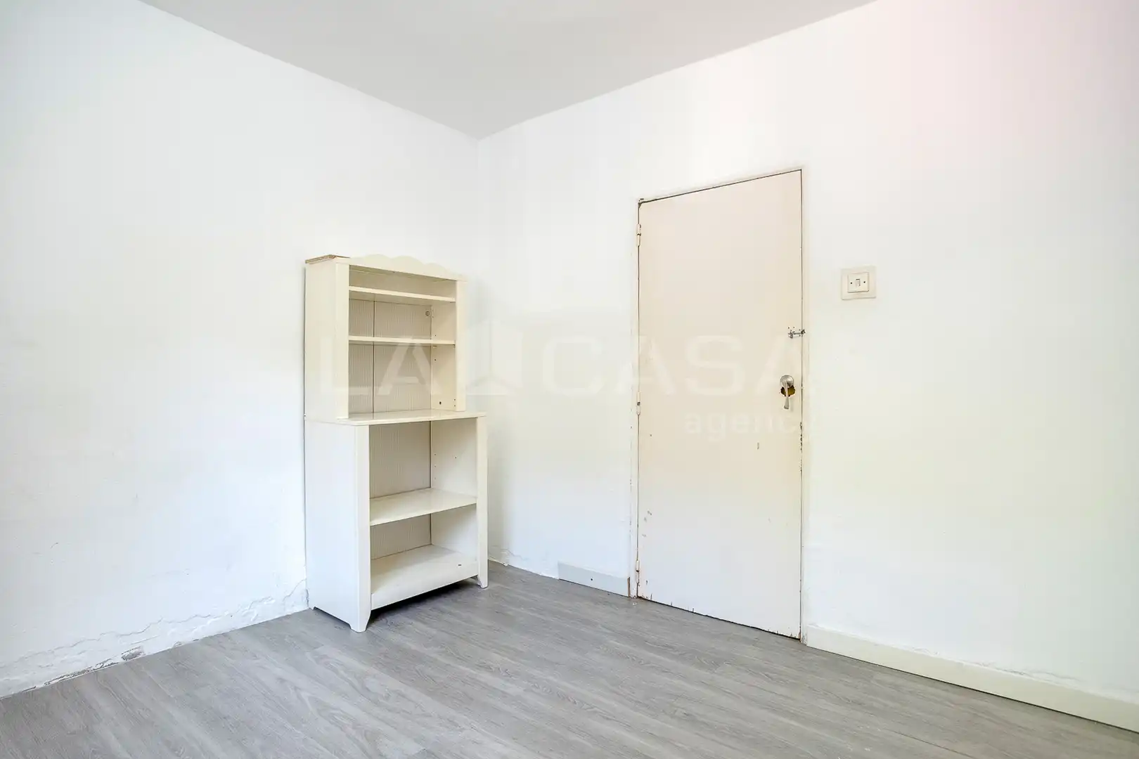 Piso en venta en Barcelona con Balcón