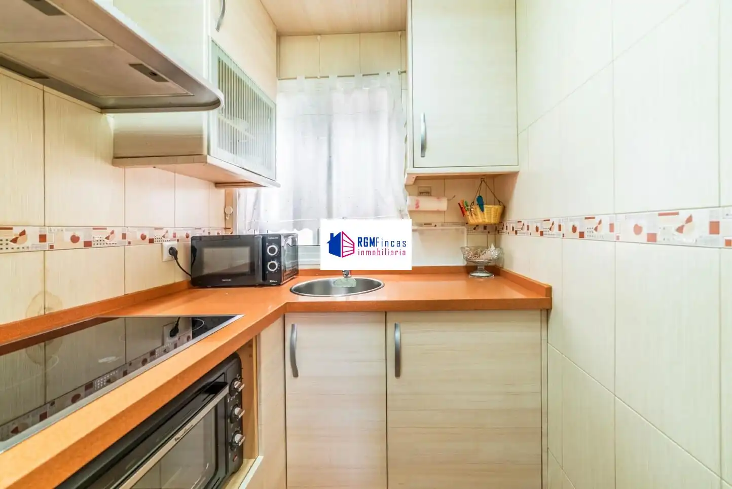 Kitchen of Flat for sale in Sevilla