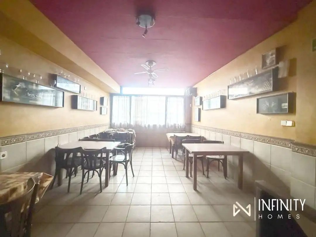 Business premises for sale in De Azkue Resurreccion Maria Kalea, imagen 2