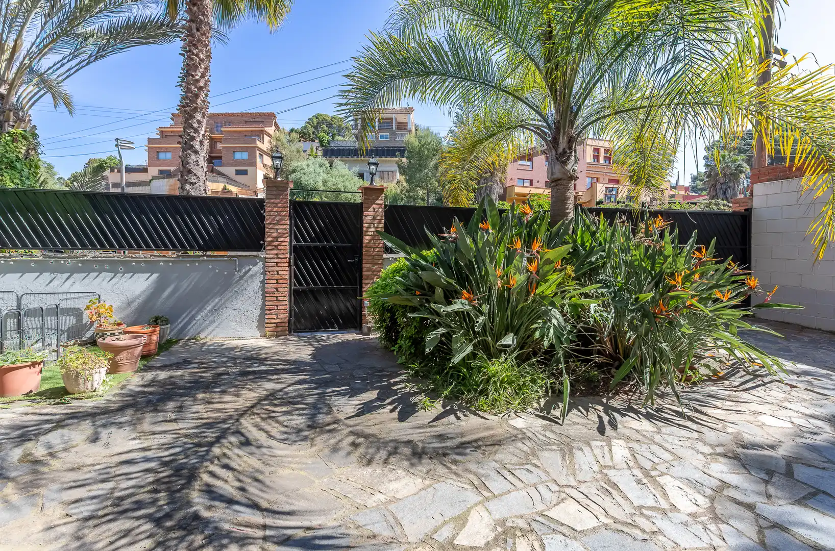 Vista exterior de Casa o chalet en venta en Gavà con Calefacción, Piscina y Horno