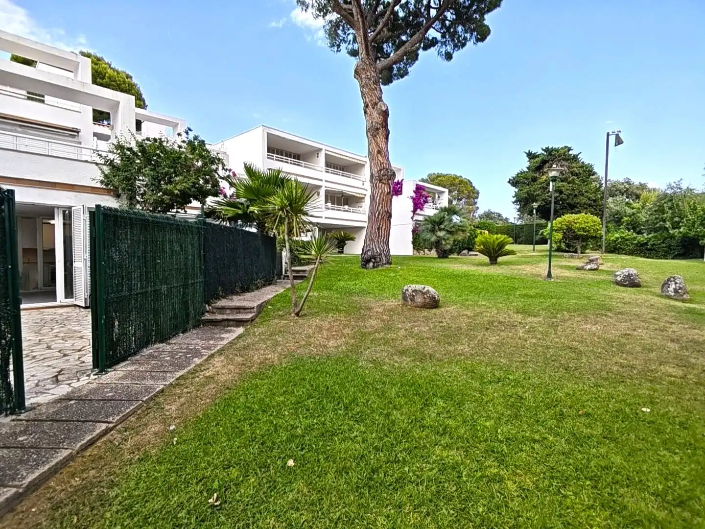Exterior view of Apartments for sale in Castell d'Aro, Platja d'Aro i s'Agaró  with Private garden, Terrace and Furnished