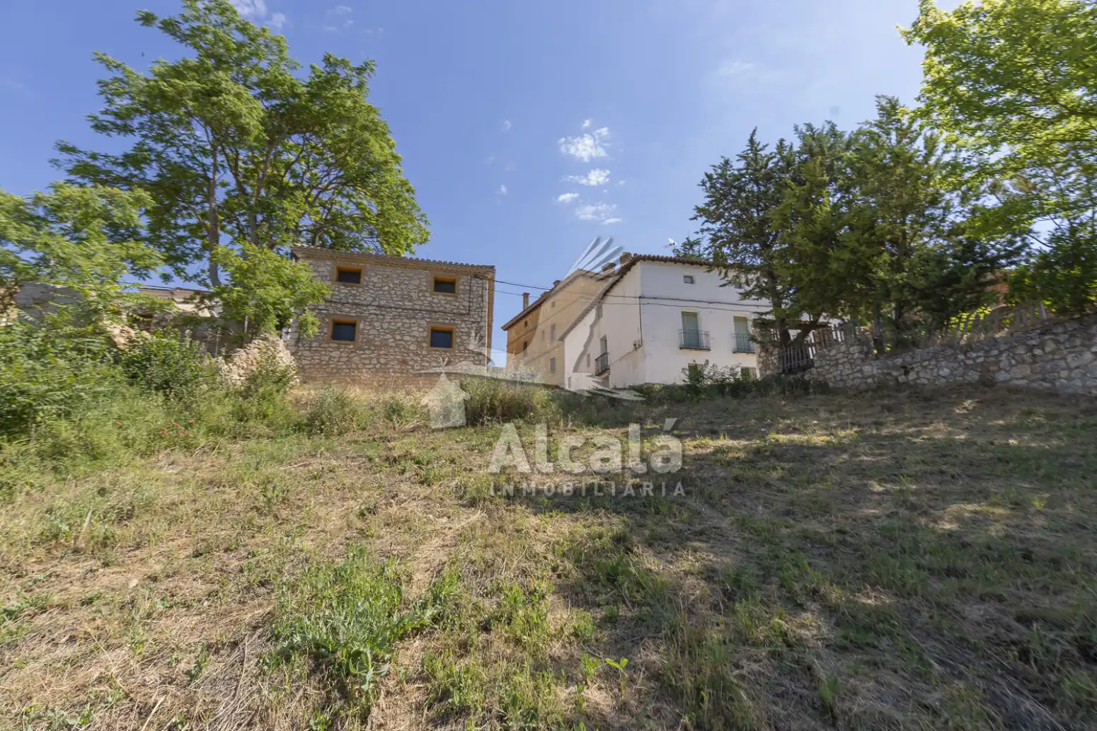 Residencial en venta en Hueva