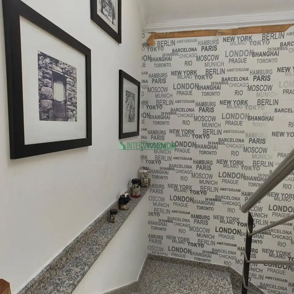 Casa adosada en venta en Vigo  con Calefacción, Terraza y Trastero