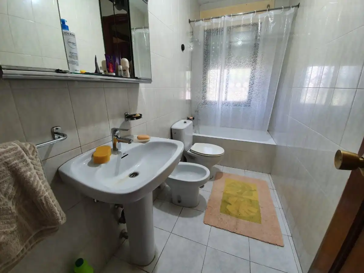 Baño de Casa o chalet en venta en Camponaraya con Jardín privado y Balcón
