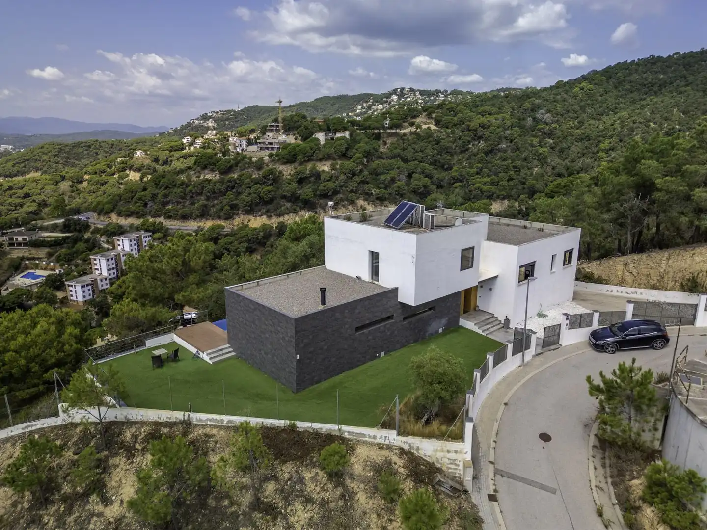 Vista exterior de Casa o chalet en venta en Lloret de Mar con Calefacción, Terraza y Trastero