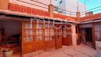 Vista exterior de Casa adosada en venda en Torrent amb Terrassa