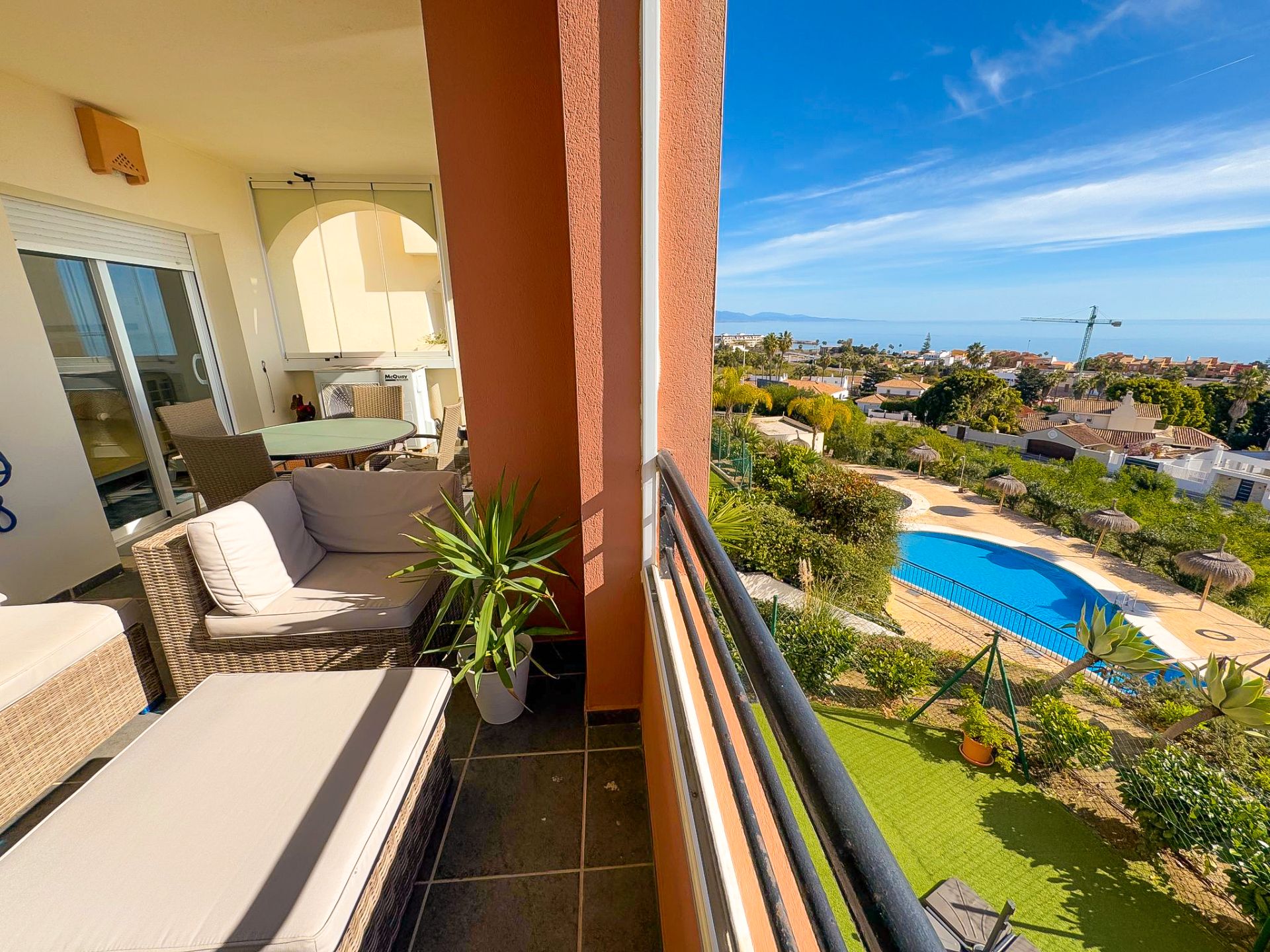Terrassa de Apartament en venda en Manilva amb Aire condicionat, Calefacció i Terrassa