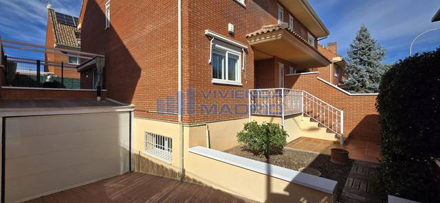 Casa-chalet en Venta en Valdebebas - Valdefuentes