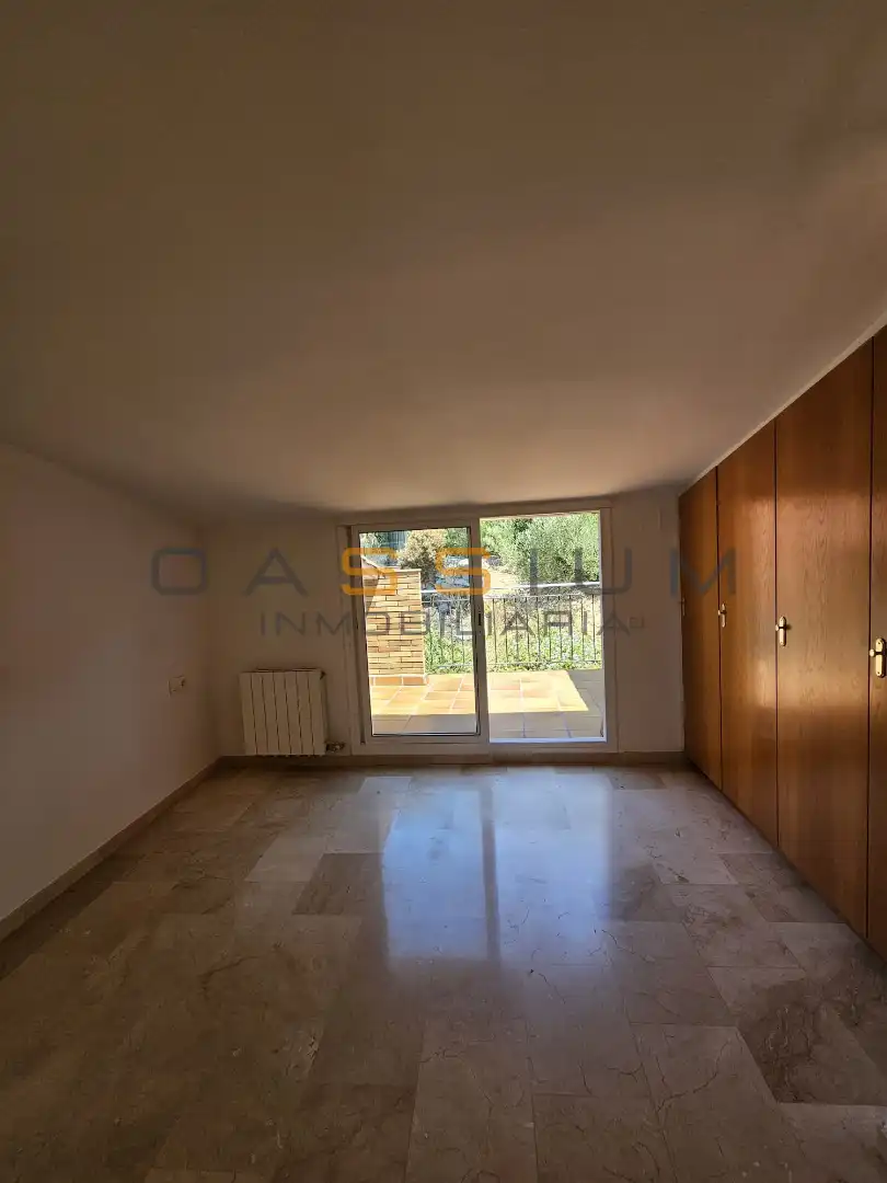 Houses for sale in Rubí  with Air Conditioner, Heating and Private garden
