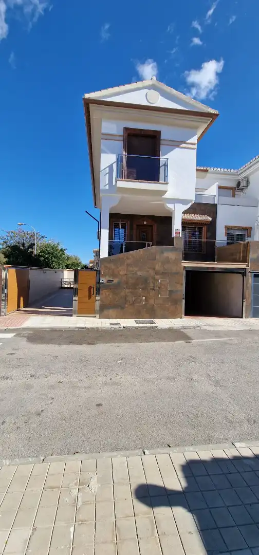 Casa o xalet en venda a Ambroz