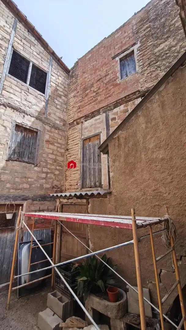 Außenansicht von Country house zum Verkauf in Tortosa