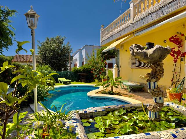 Casa-chalet en Venta en Urbanitzacions