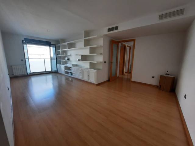 Piso en Venta en Casco Antiguo