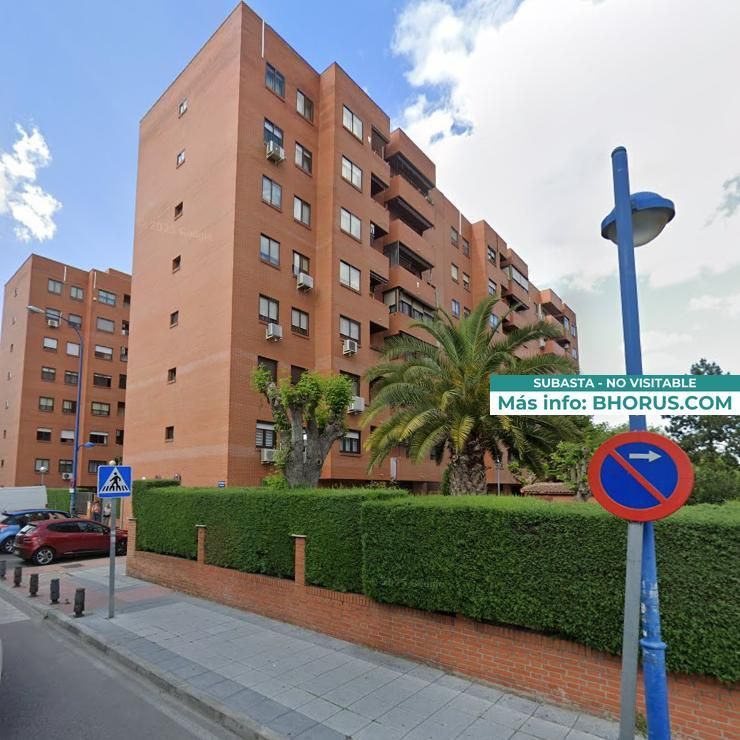 Vista exterior de Pis en venda en Leganés amb Jardí privat