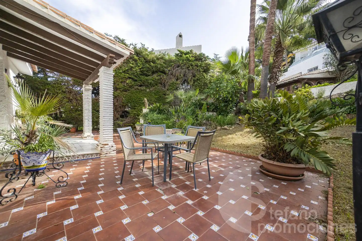 Jardí de Casa o xalet en venda en Málaga amb Aire condicionat, Jardí privat i Terrassa