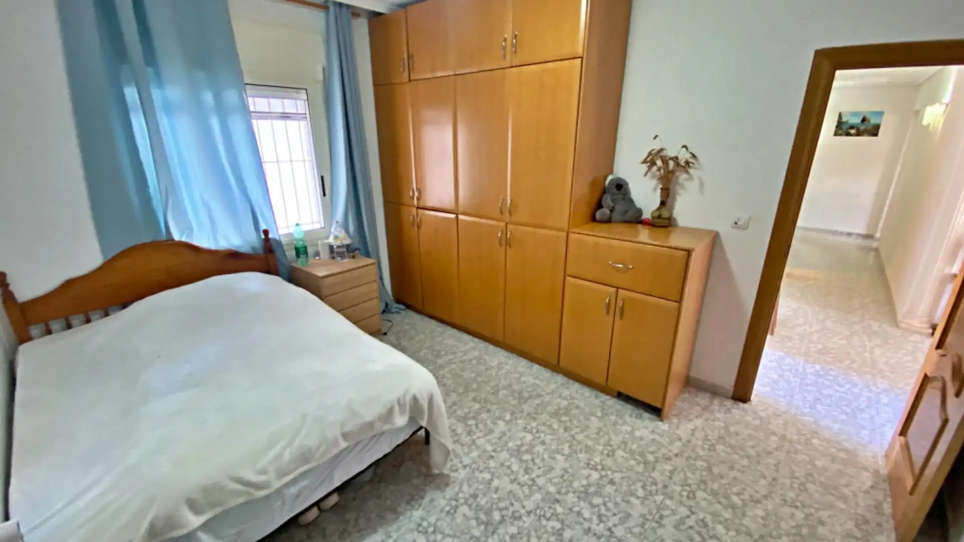 Dormitori de Casa o xalet en venda en Alicante / Alacant amb Aire condicionat, Traster i Moblat