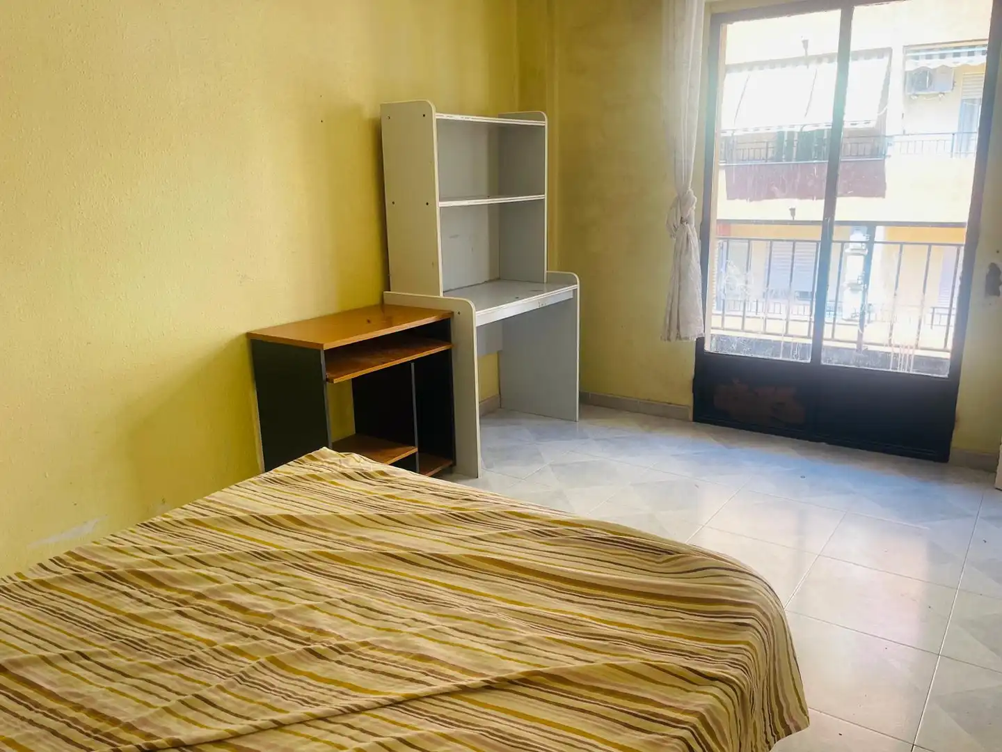 Bedroom of Flat for sale in Gandia  with Washing machine and Balcony
