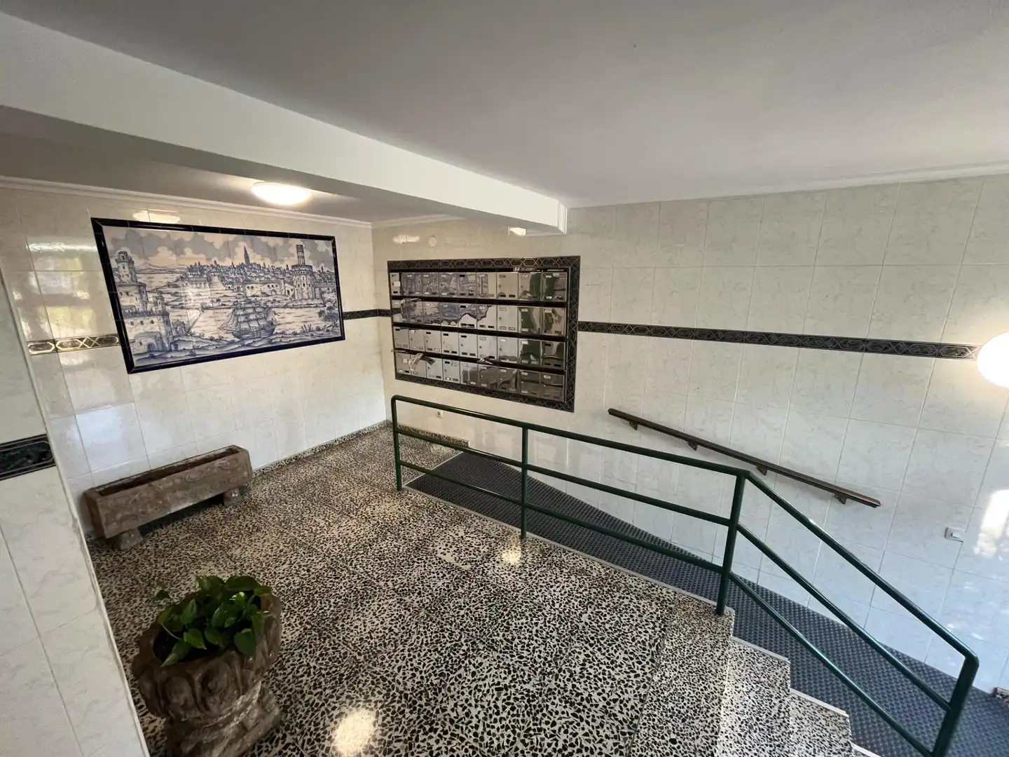 Flat for rent in Sevilla  with Air Conditioner and Furnished