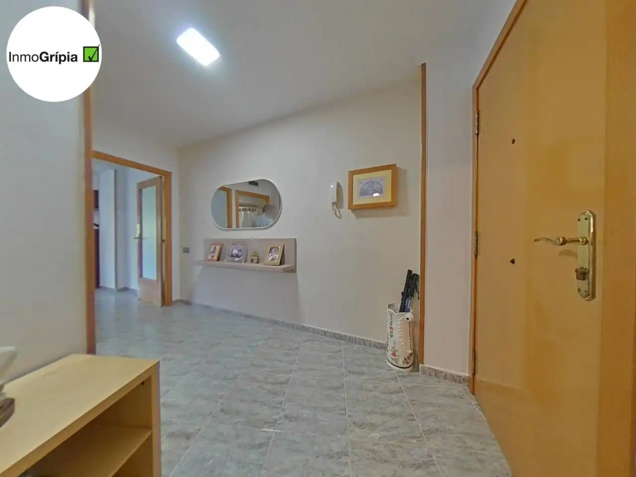 Flat for sale in Terrassa  with Air Conditioner and Terrace