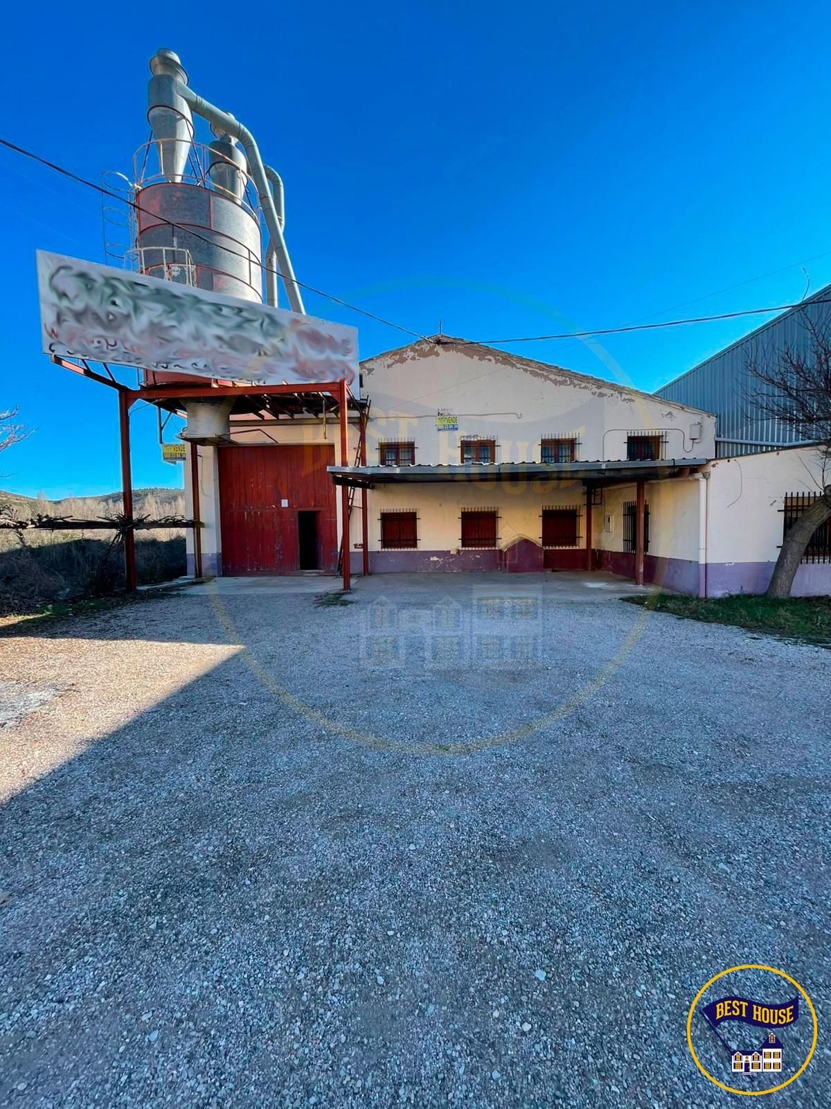 Industrial buildings for sale in Las Valeras