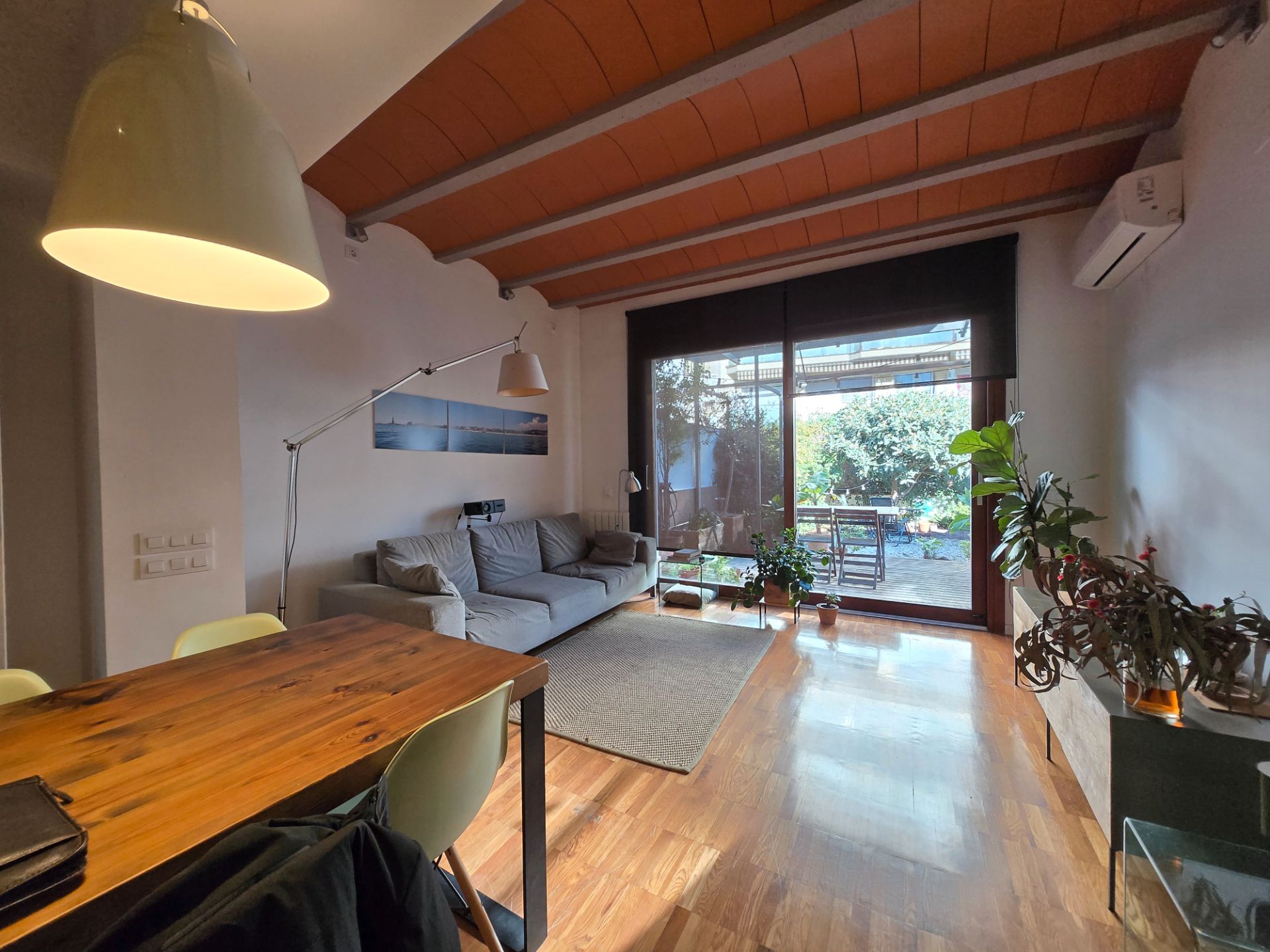 Living room of House or chalet for sale in Badalona  with Air Conditioner, Heating and Private garden