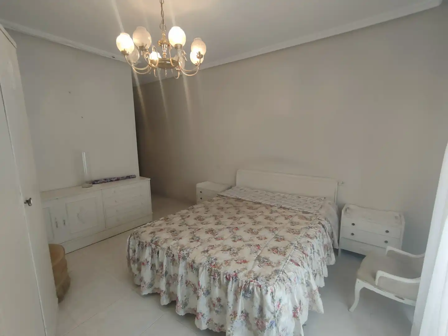 Schlafzimmer von Wohnung zum Verkauf in Benavente mit Heizung, Möbliert und Balkon