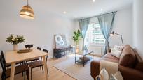 Living room of Flat for sale in  Barcelona Capital  with Air Conditioner, Heating and Parquet flooring