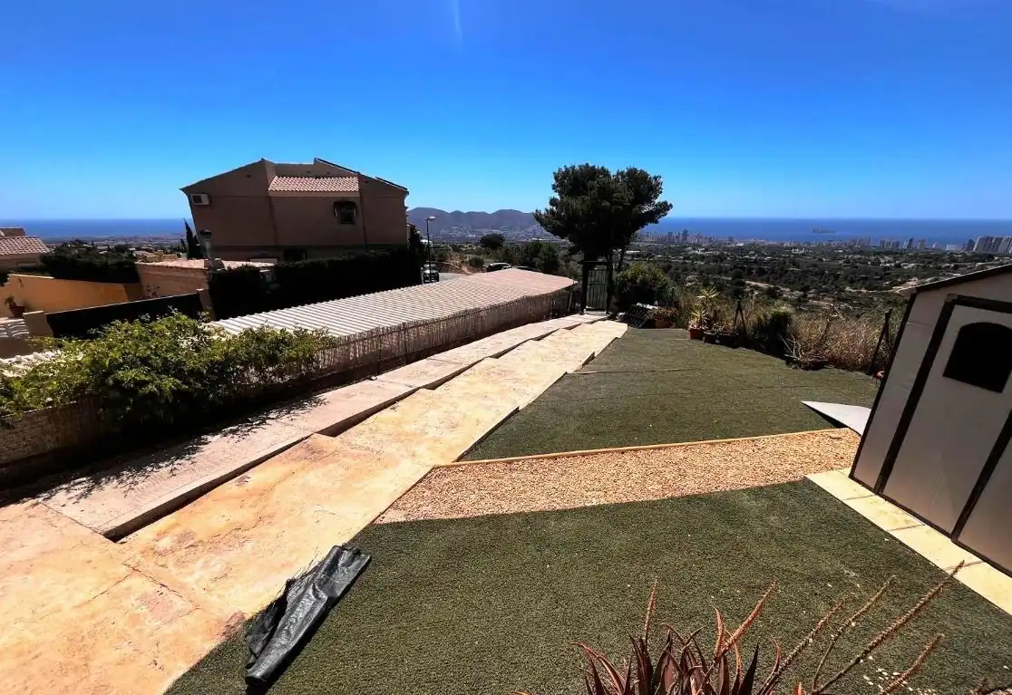 Flat for sale in La Nucia  with Air Conditioner, Private garden and Storage room