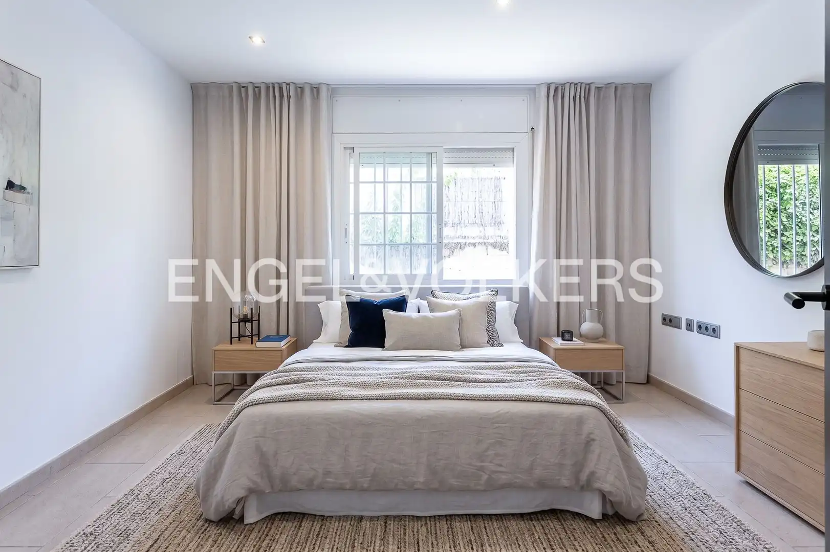 Habitación de Casa o chalet en venta en Llinars del Vallès con Calefacción y Jardín privado