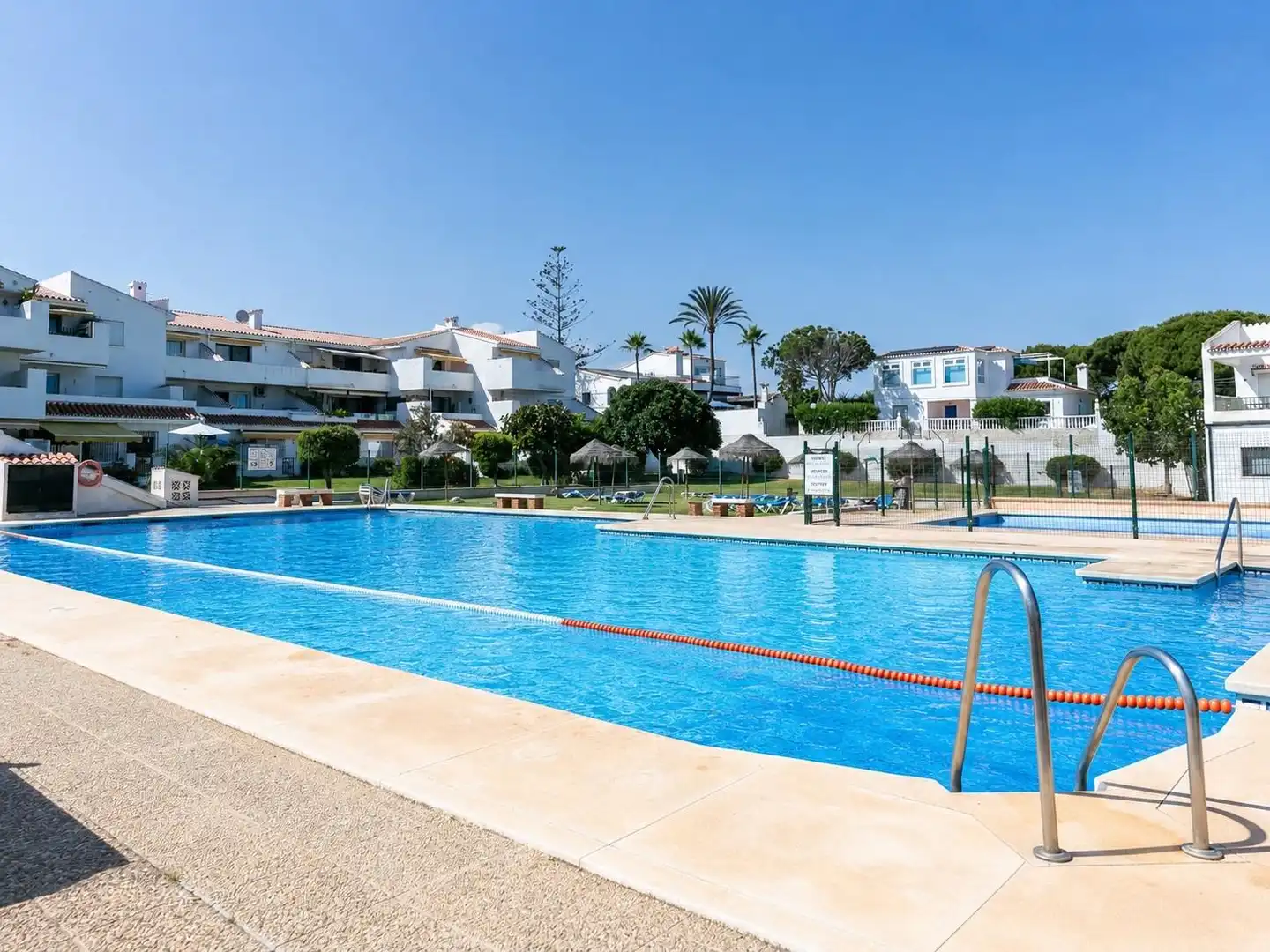 Wohnung mit Pool zum Verkauf in El Faro de Calaburra - Chaparral, imagen 47