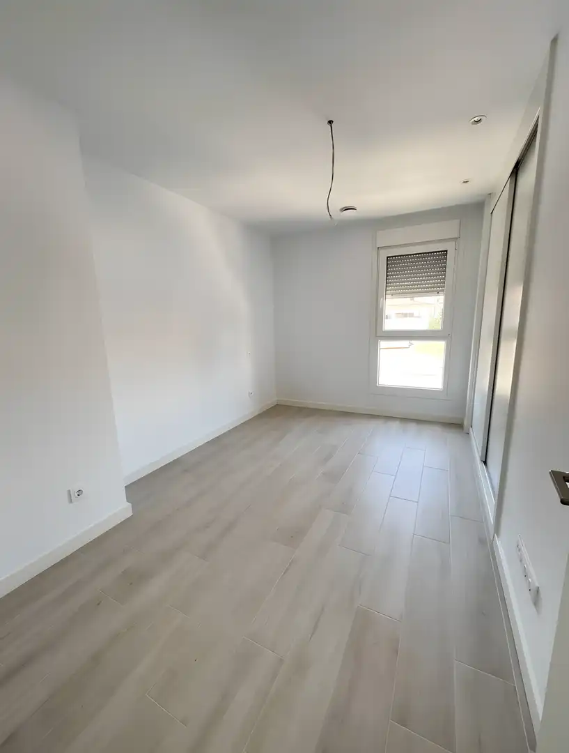 Habitación de Piso de alquiler en Cistérniga con Calefacción, Terraza y Piscina comunitaria
