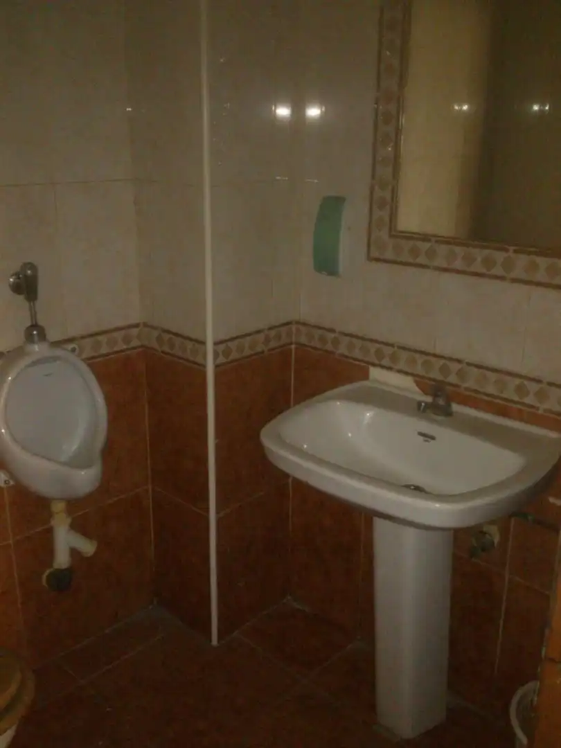 Local comercial en venda a Calle MUNTANYA, imagen 9