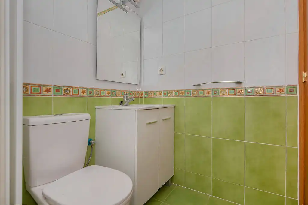 Badezimmer von Wohnung zum Verkauf in Tordera