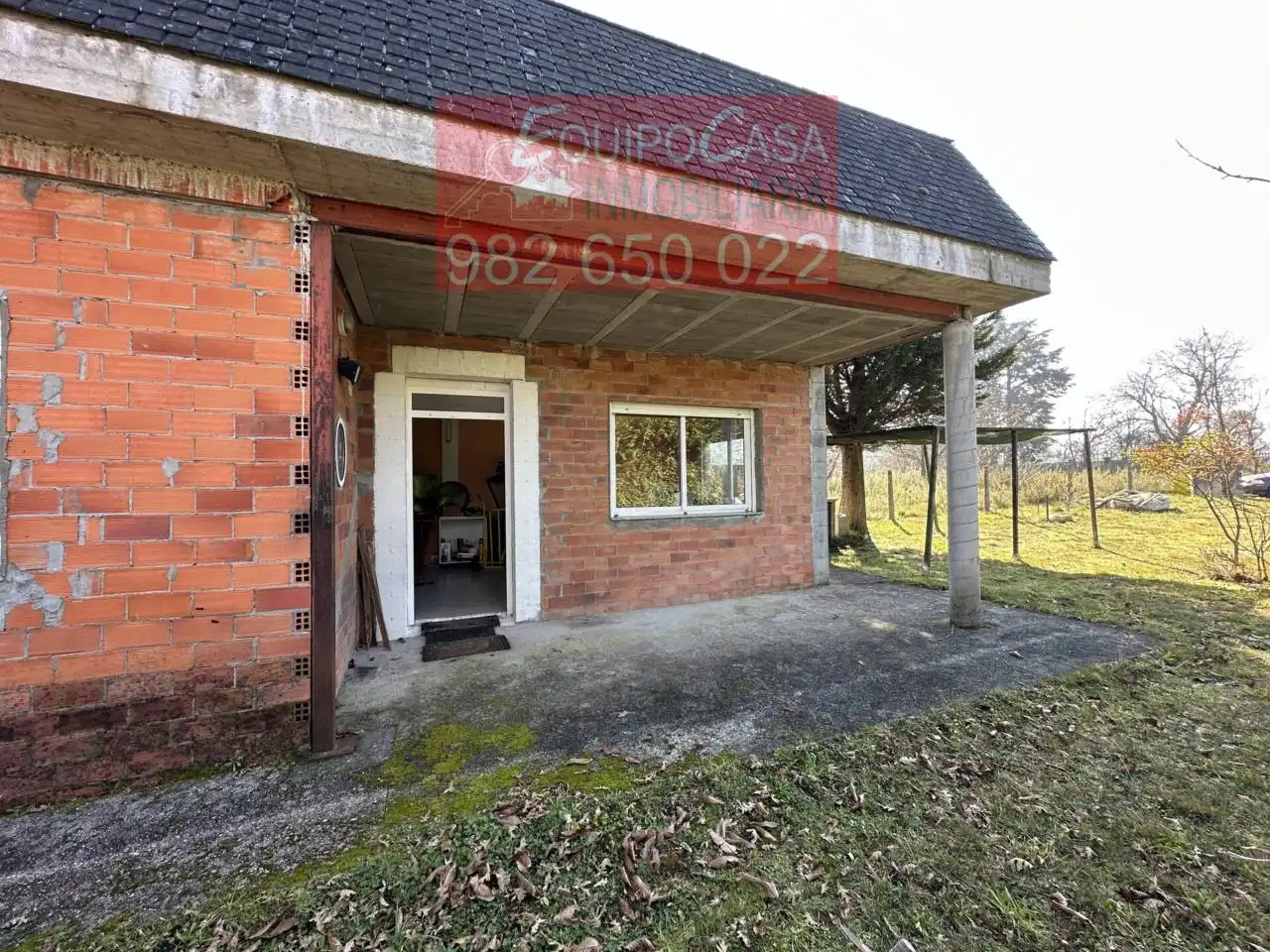 Vista exterior de Casa o chalet en venta en Lugo con Calefacción, Jardín privado y Amueblado