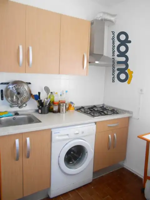 Cuina de Àtic en venda en Granada amb Moblat, Forn i Rentadora
