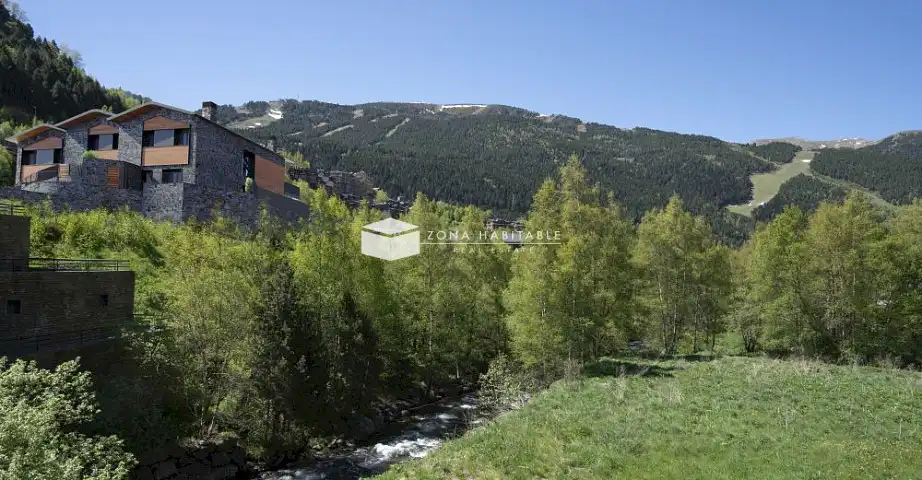 Casa aparellada amb jardí en venda a Soldeu - Incles, imagen 22