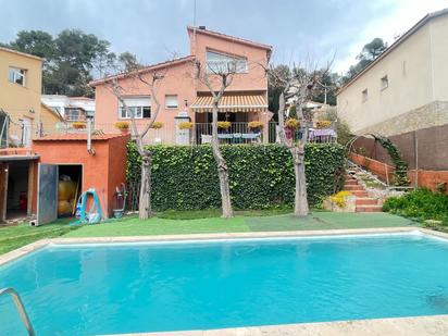 Piscina de Casa o xalet en venda en Vacarisses amb Calefacció, Jardí privat i Terrassa