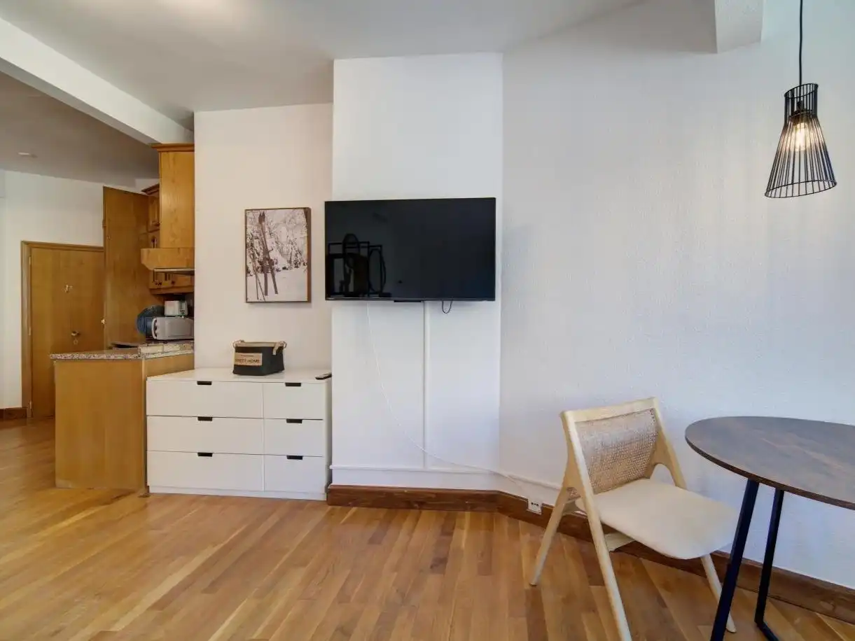 Sala de estar de Piso de alquiler en Naut Aran con Calefacción, Trastero y Amueblado