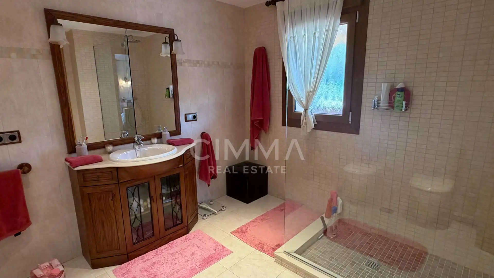 Baño de Casa o chalet en venta en Benidorm con Aire acondicionado, Calefacción y Jardín privado