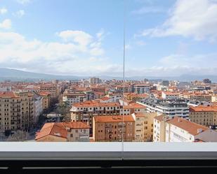 Vista exterior de Pis de lloguer en  Pamplona / Iruña amb Calefacció, Terrassa i Domòtica