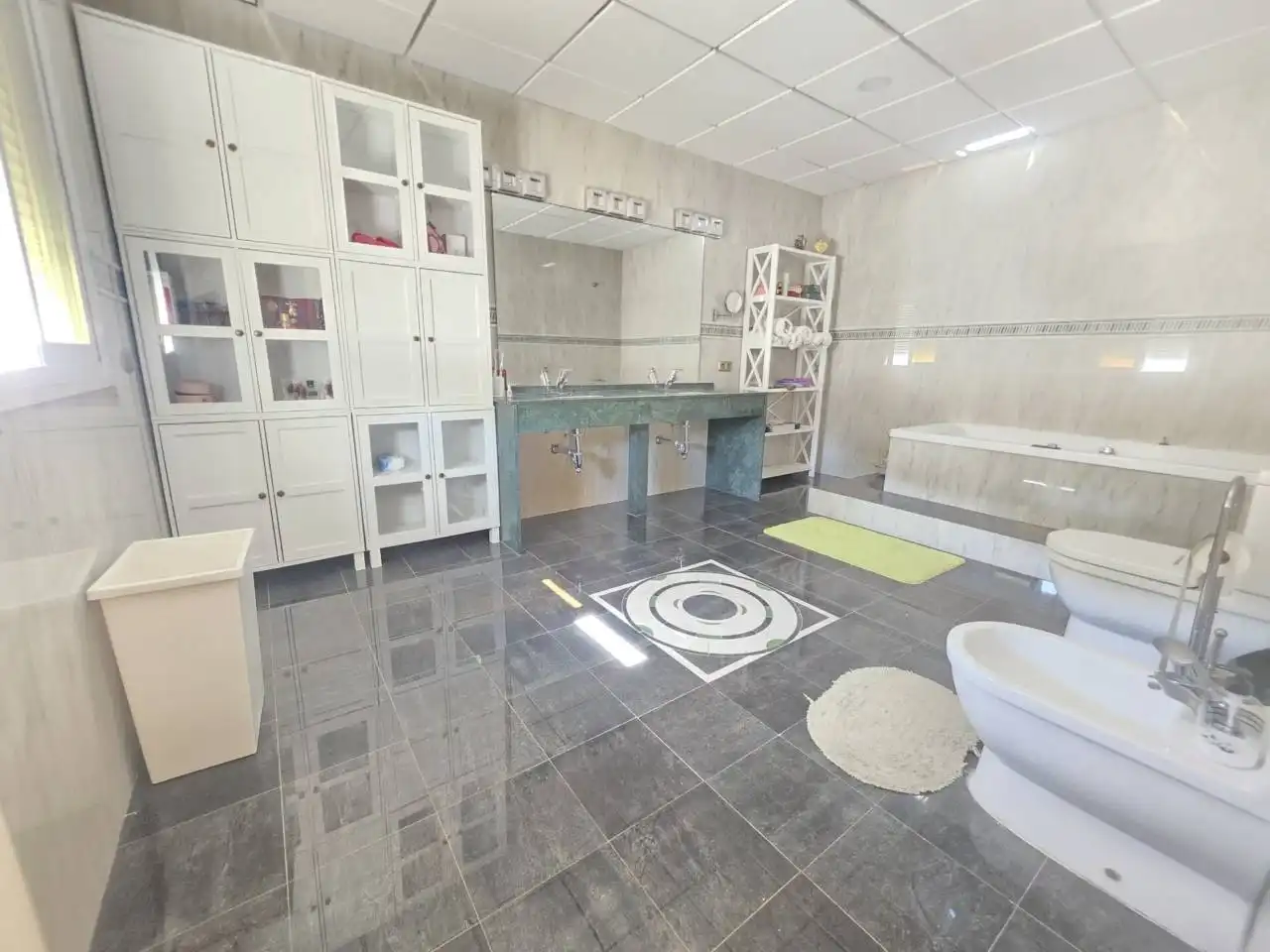 Bathroom of Houses for sale in Chiclana de la Frontera  with Terrace and Swimming Pool