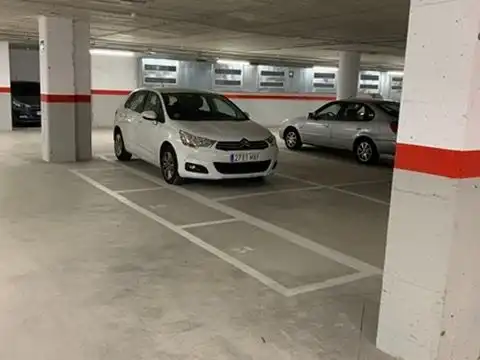 Parking of Garage for rent in Terrassa  with Alarm