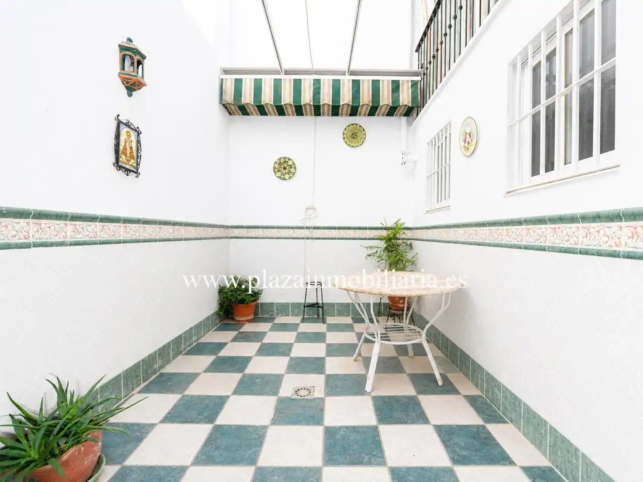 Terrace of Houses for sale in Lucena  with Air Conditioner and Terrace