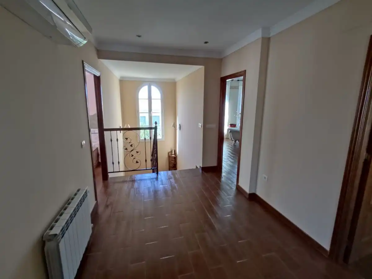 Casa o xalet en venda en Serradilla amb Aire condicionat
