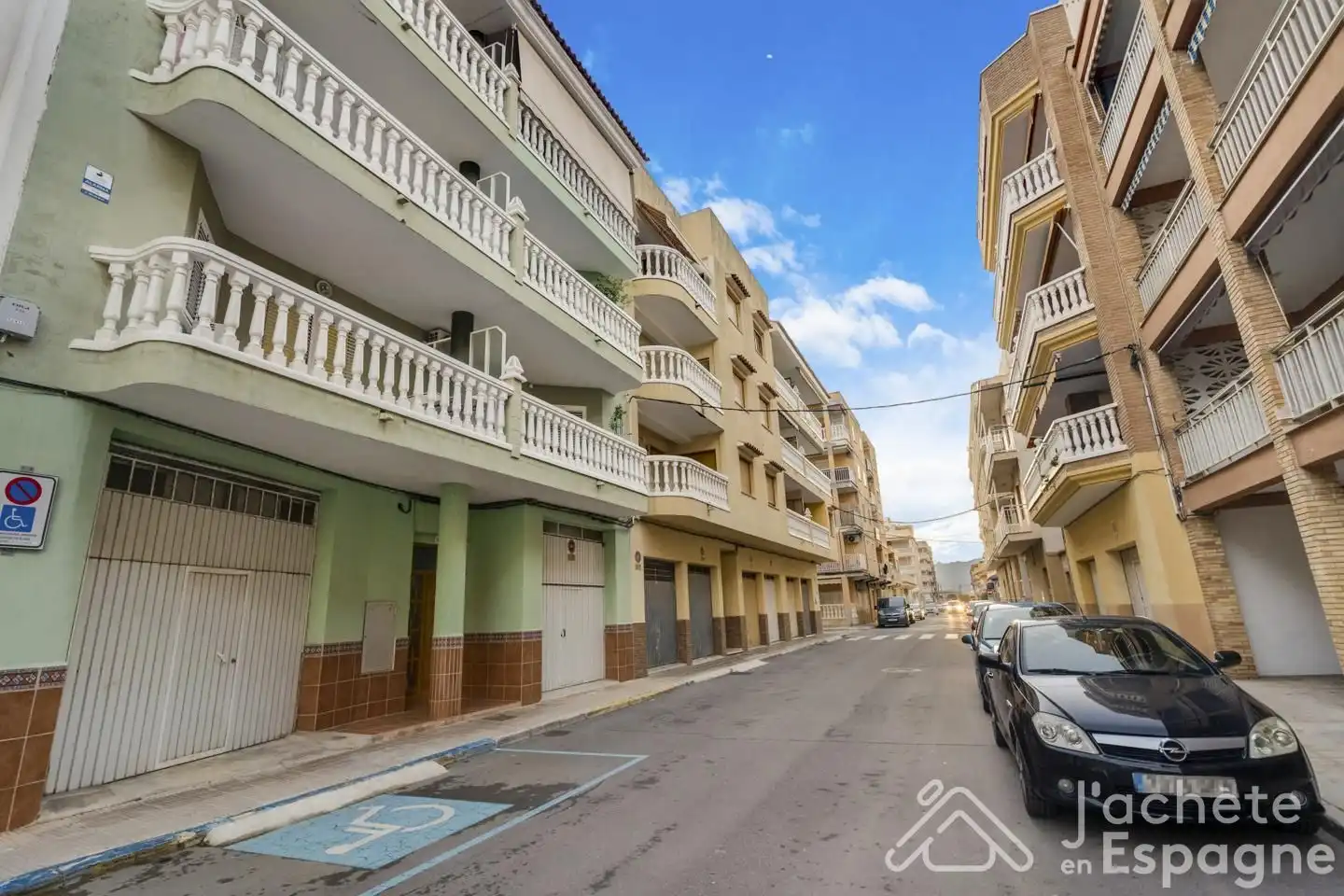 Vista exterior de Piso en venta en Moncofa con Aire acondicionado, Terraza y Amueblado