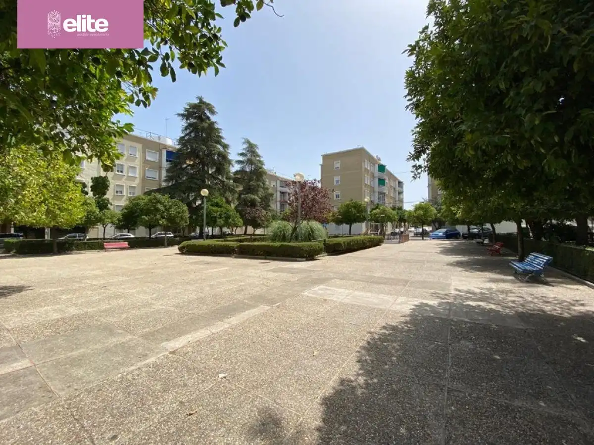 Exterior view of Flat for rent in Jerez de la Frontera  with Heating and Storage room