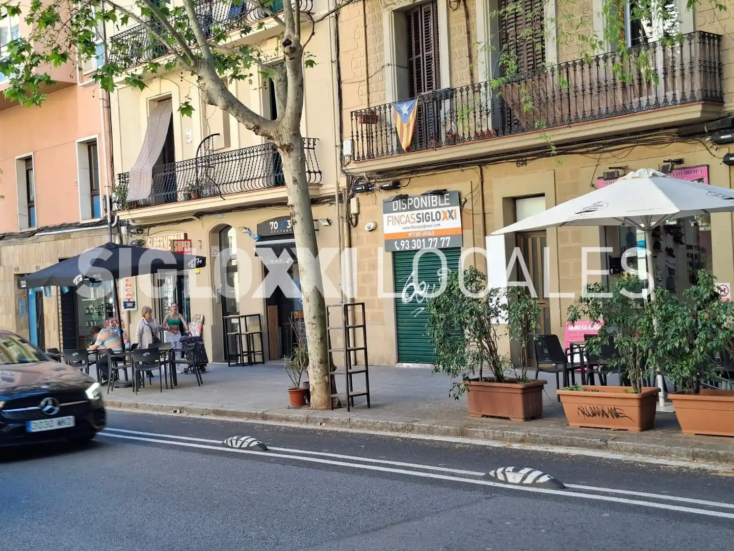Vista exterior de Local de alquiler en  Barcelona Capital