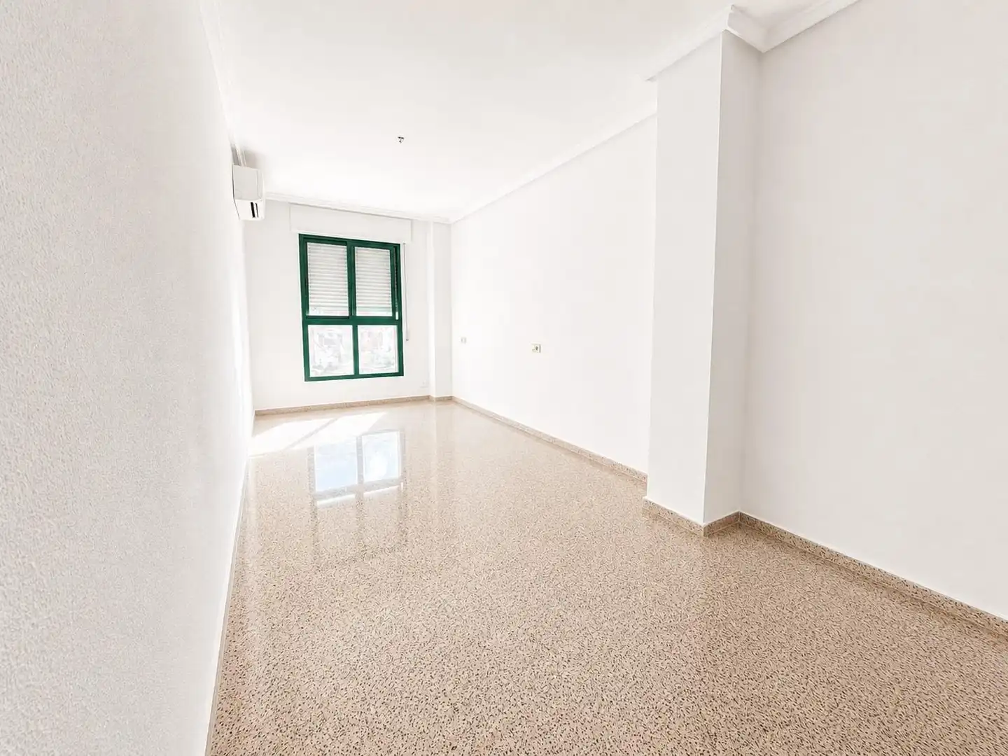 Flat with terrace for sale in Crevillent, imagen 10