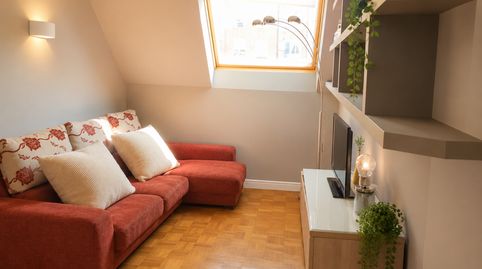Foto 2 de Piso en venta en Oviedo - Cl San Melchor G. Sampedro, 58, Santo Domingo - El Campillín, Oviedo
